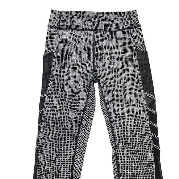 LULULEMON Wild And Free Tight Sz 6 Fall Net White Black - Picture 6 of 10